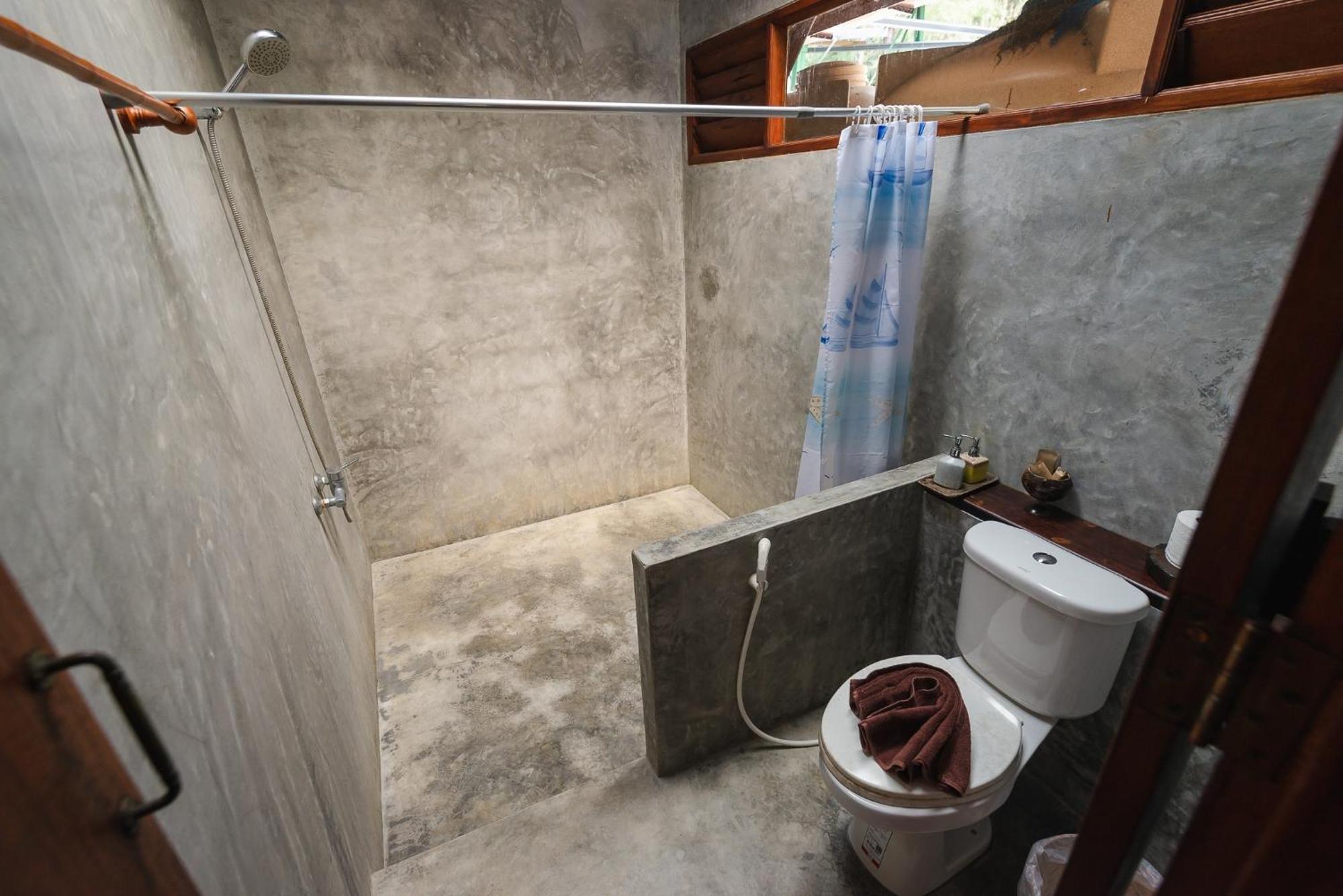 The Moken Eco Village - Sha Plus Ko Phra Thong Rum bild