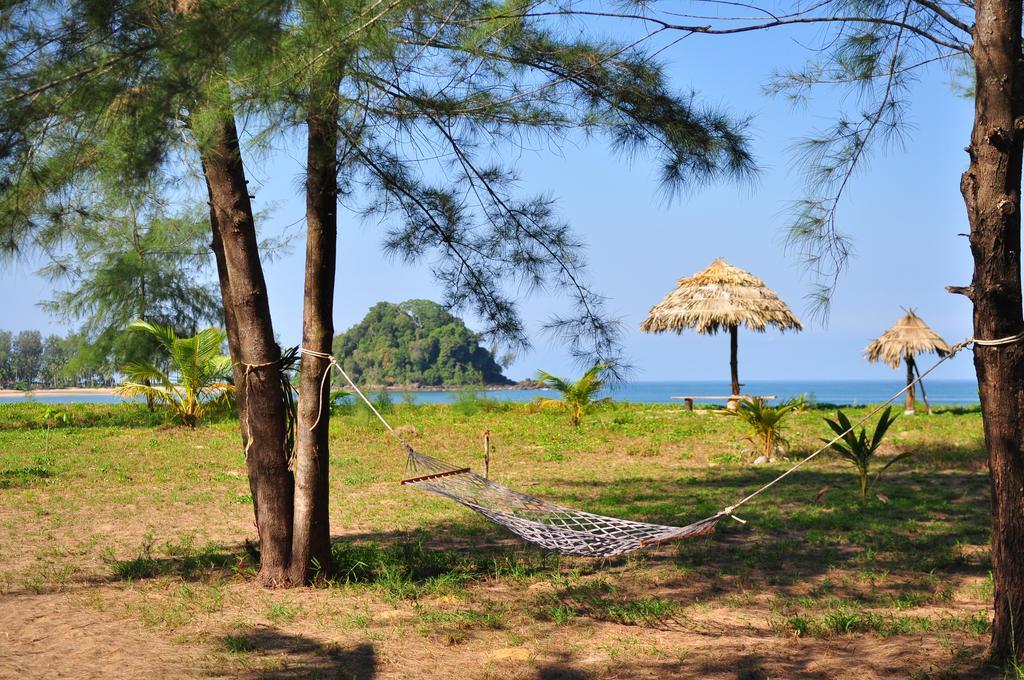 The Moken Eco Village - Sha Plus Ko Phra Thong Exteriör bild
